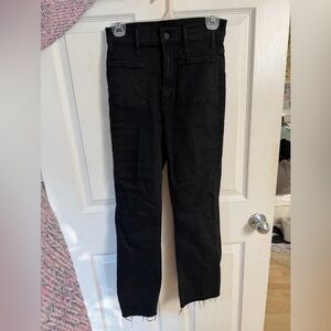 MOTHER The Patch Pocket Ankle Fray Jeans